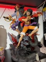 One piece: Shanks and Luffy Figure