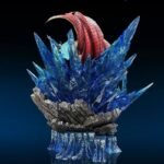 One Piece: White Beard  Figure + Light - Image 3
