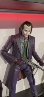 DC: Joker Figure (Dark Knight Movie) 45cm - Image 2