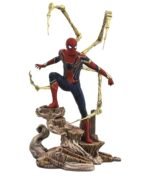 Marvel: Spider Man Figure 28cm