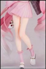 Hatsune Miku Figure - Image 4