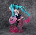 Hatsune Miku Figure - Image 2